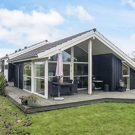 Дом отдыха 8 Person In Bogense-by Traum Богенсе