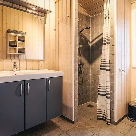 8 Person In Bogense-by Traum Богенсе