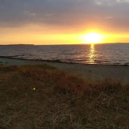 Дом отдыха 8 Person In Bogense-by Traum *